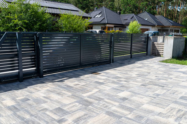 Best Local Driveway Pavers  in Algona, WA
